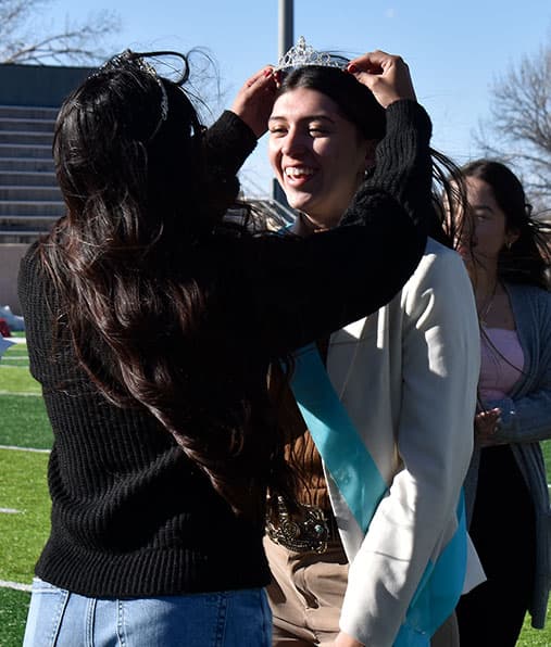 Ashley Dominguez-Gonzalez , Jamie Damewood